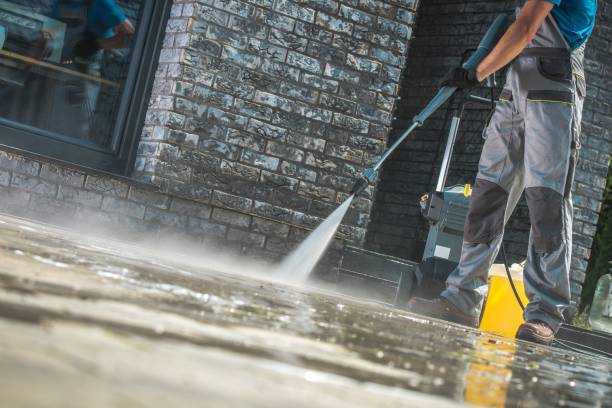 Best Sign and Awning Cleaning  in Wilson, NC